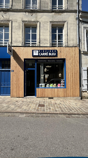 Photo de Design Piscines - Carré Bleu Mortagne-au-Perche