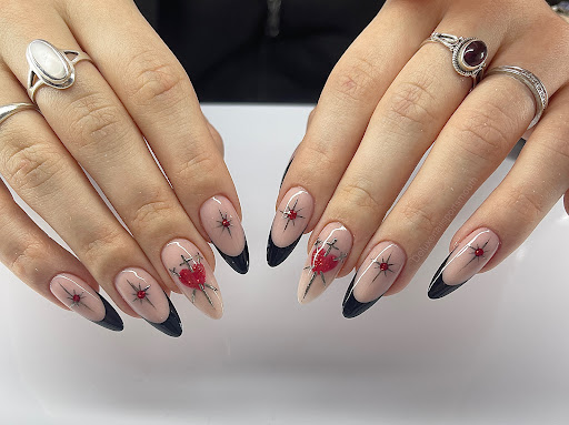 Deluxe Nails Portsmouth Gallery - United Kingdom