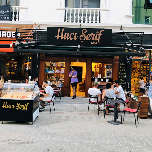 Dondurmalı irmik helvası
