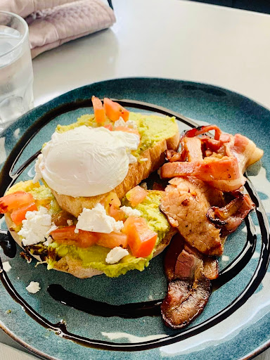 Hope Island Deli - Thumbnail