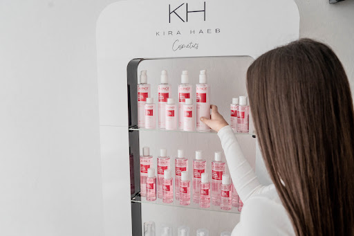 Kira Haeb Cosmetics Gallery - Germany