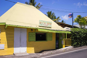 Photo n°42 de Le P'tit Resto à Les Avirons (Bar)