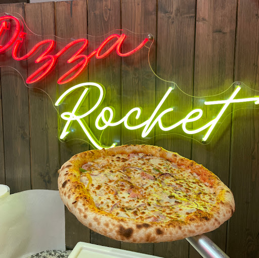Photo 2 - Pizza Rocket (LIEUREY)