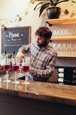 Madrone Bar + Kitchen by null