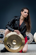 Julie Simorre - Cours de Batterie à Saint-Georges-de-Reneins