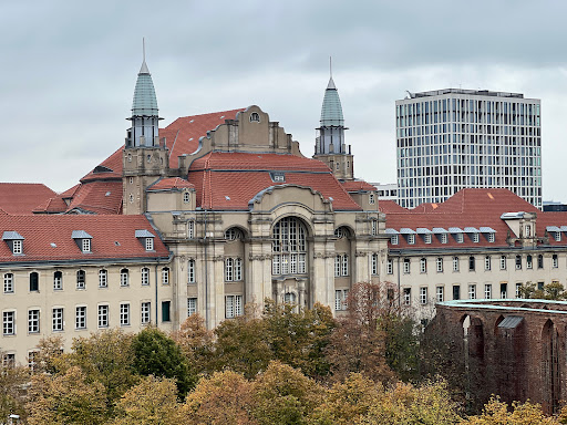 Amtsgericht Mitte - Visual