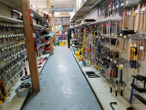 Ernie's Hardware - Visual