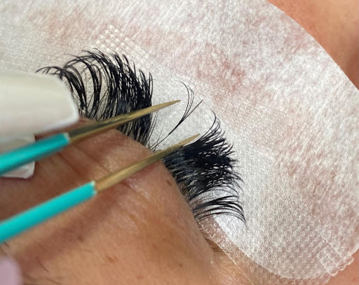 Little Lash & Beauty Co - Thumbnail