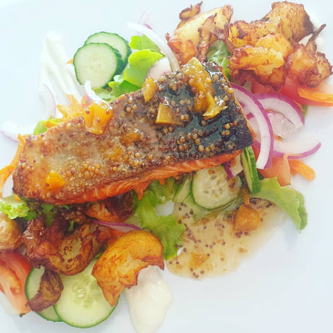 Coolangatta Sands Hotel by null