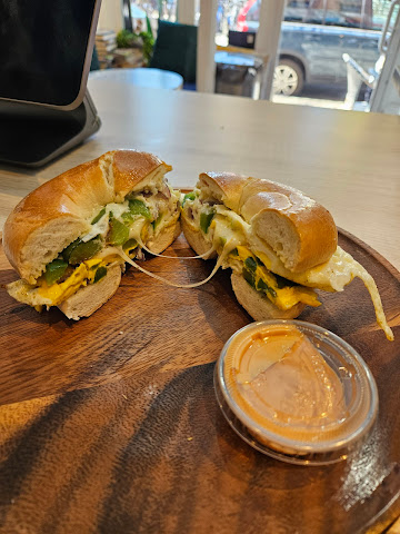 Cafe La Fe, coffee shop and bubble tea. by null