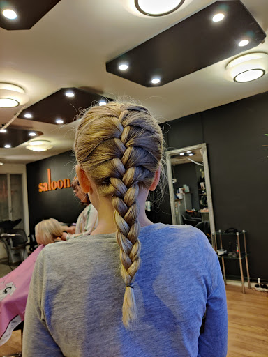 Saloon Peter - Visual