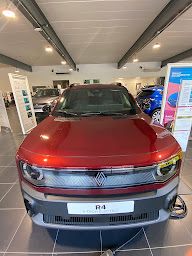 Photo n°16 de Renault Aix en Provence - Groupe Autosphere à Aix-en-Provence (Vendeur de voitures d'occasion)