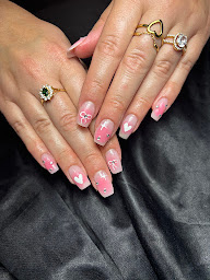 Photo n°6 de Ongles ' Addict à Seurre (Salon de manucure)