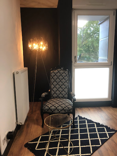 Blueberry Moon salon de coiffure Saint louis - Thumbnail
