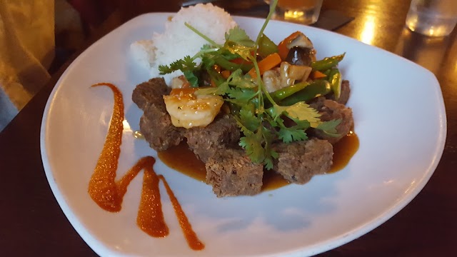 La Thai Uptown