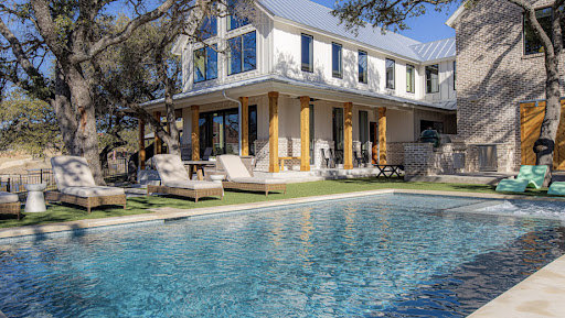 Sleepy Oaks Farmhouse LBJ - Vacation Rental