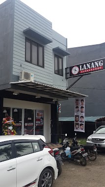 Lanang Barbershop, Author: Henky Kurniawan