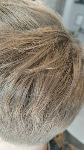 Beoordelingen van Umb hair to in Bergen - Kapper