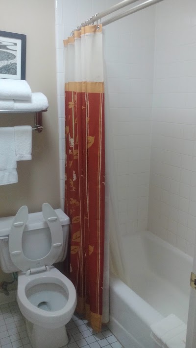 Photos of Crystal Cove Riverfront Resort & Suites Palatka