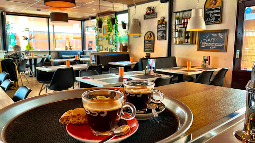 Restaurant Pizzeria Mama Mia Gallery - Netherlands