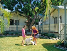 Paradise Palms Caravan Park Carey Bay newcastle