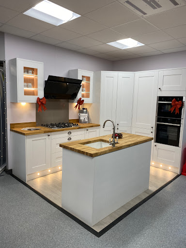 Benchmarx Kitchens & Joinery Halstead - Thumbnail
