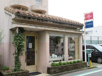 ロイヤルクラウンダービー 英国商会ショールーム