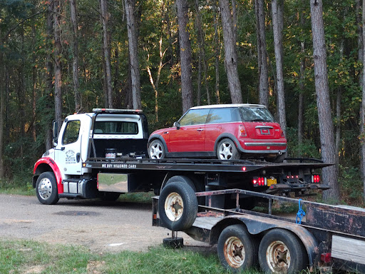 Rolling Right Auto & Towing - Thumbnail