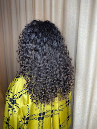 Photo n°6 de Expert boucle| coiffeur cheveux boucle à Paris (Salon de coiffure)