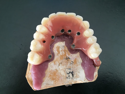 Dent Blanc Laboratoris SL - Thumbnail