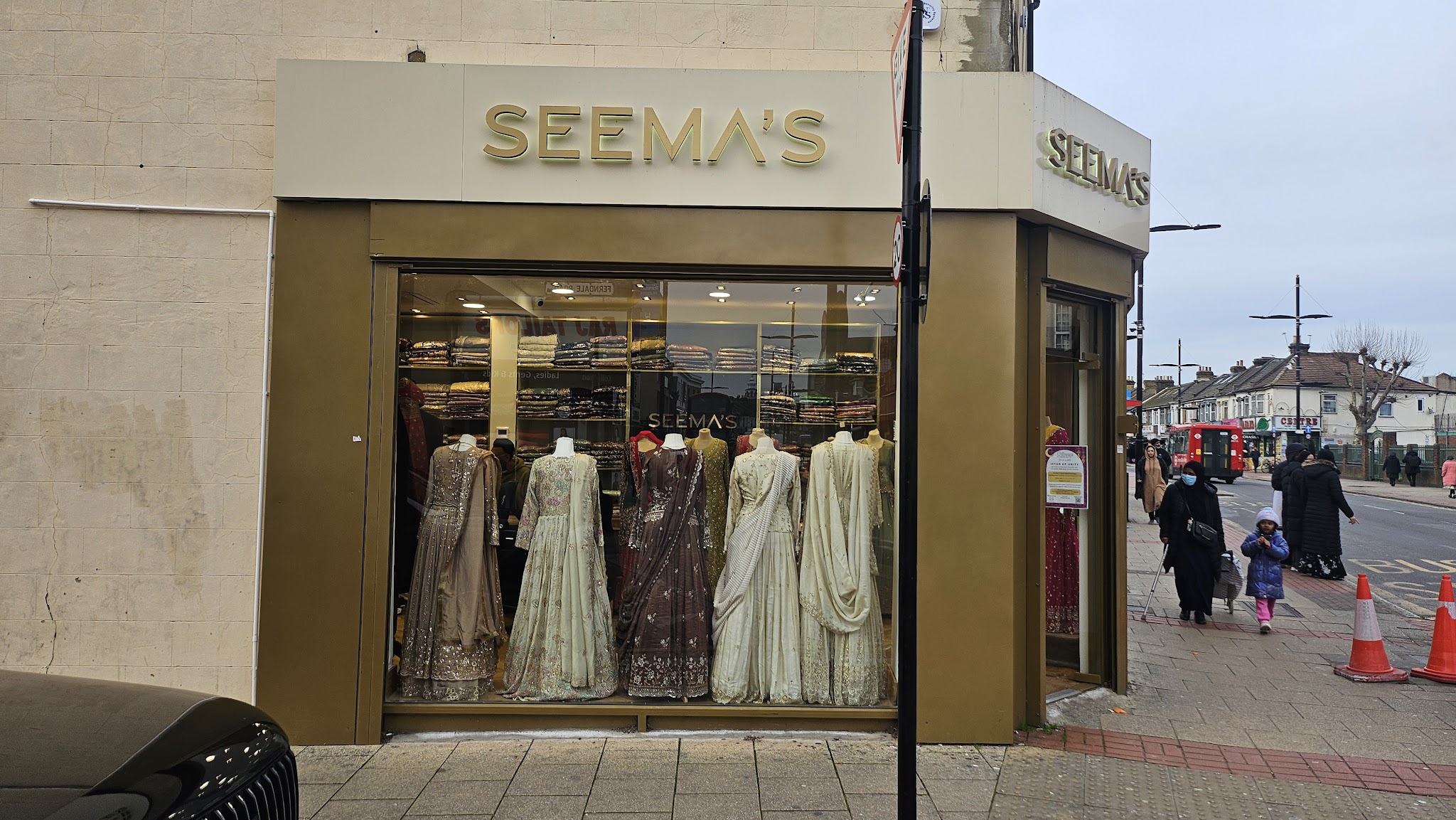 Seema sarees limited - Bridal Fashion - photo 1