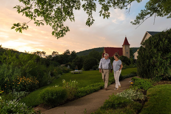 The Ashby Inn & Restaurant by null