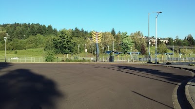 SE Fuller Rd MAX Station