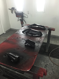 Photo n°12 de Garage Liguori - Mécanique et Carrosserie à Marseille (Service de vidange d'huile)