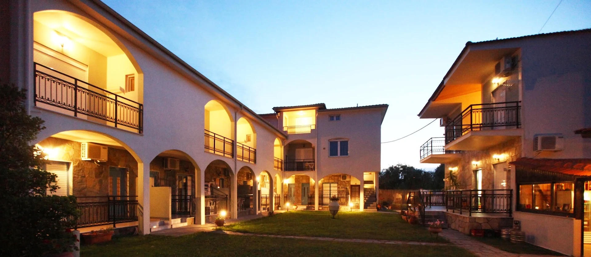 Villa Elia Studios
