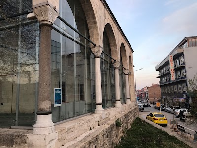Photos of Lari Mosque
