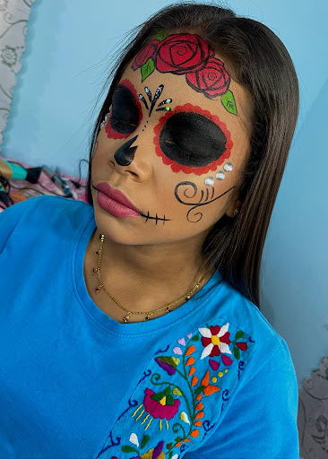 Más Que Bonita Studio - Thumbnail