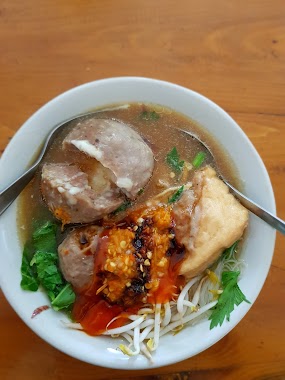 Bakso Jempolan, Author: Irwin Hentriansa