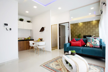 Af1qipn6azn8elsvqmladl0k2vepmf04attbzljlldjc=s435 K No