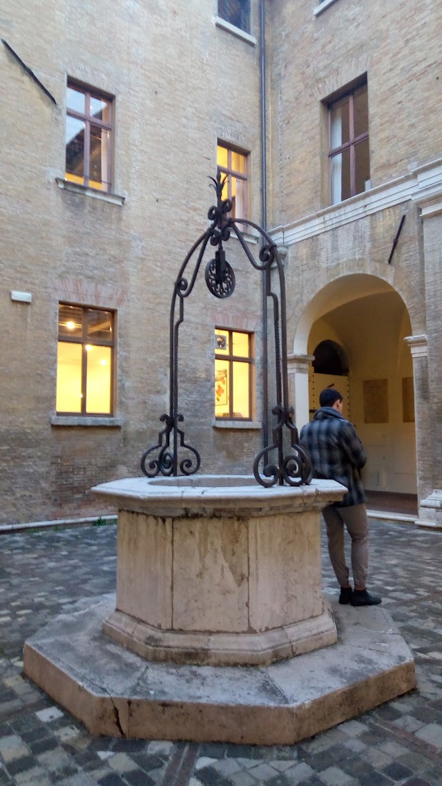 Biblioteca Civica Gambalunga