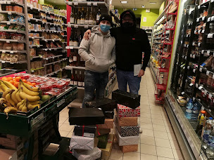 Photo n°23 de 8 A Huit à Le Raincy (Épicerie)