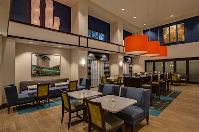 Photos of Hampton Inn & Suites Elyria