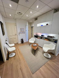 Photo n°3 de Laurie Ammirati Ostéopathe à Cannes (Ostéopathe)