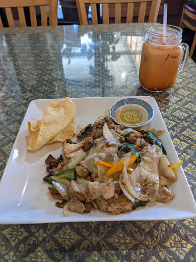Thai Thai - Visual