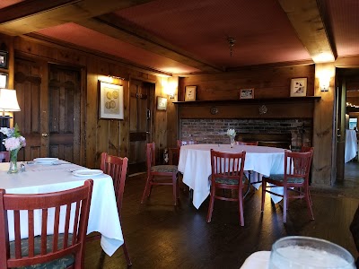 Photos of The Table at Crestwood
