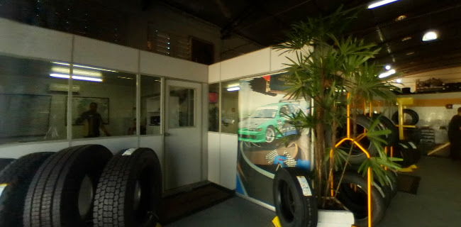 Horário de funcionamento de Araguaia Distribuidora de Pneus