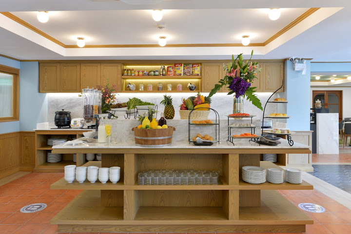 Oakwood Hotel & Residence Bangkok by null