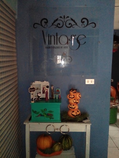 Photos of Vintage Salon Y Galeria De Arte