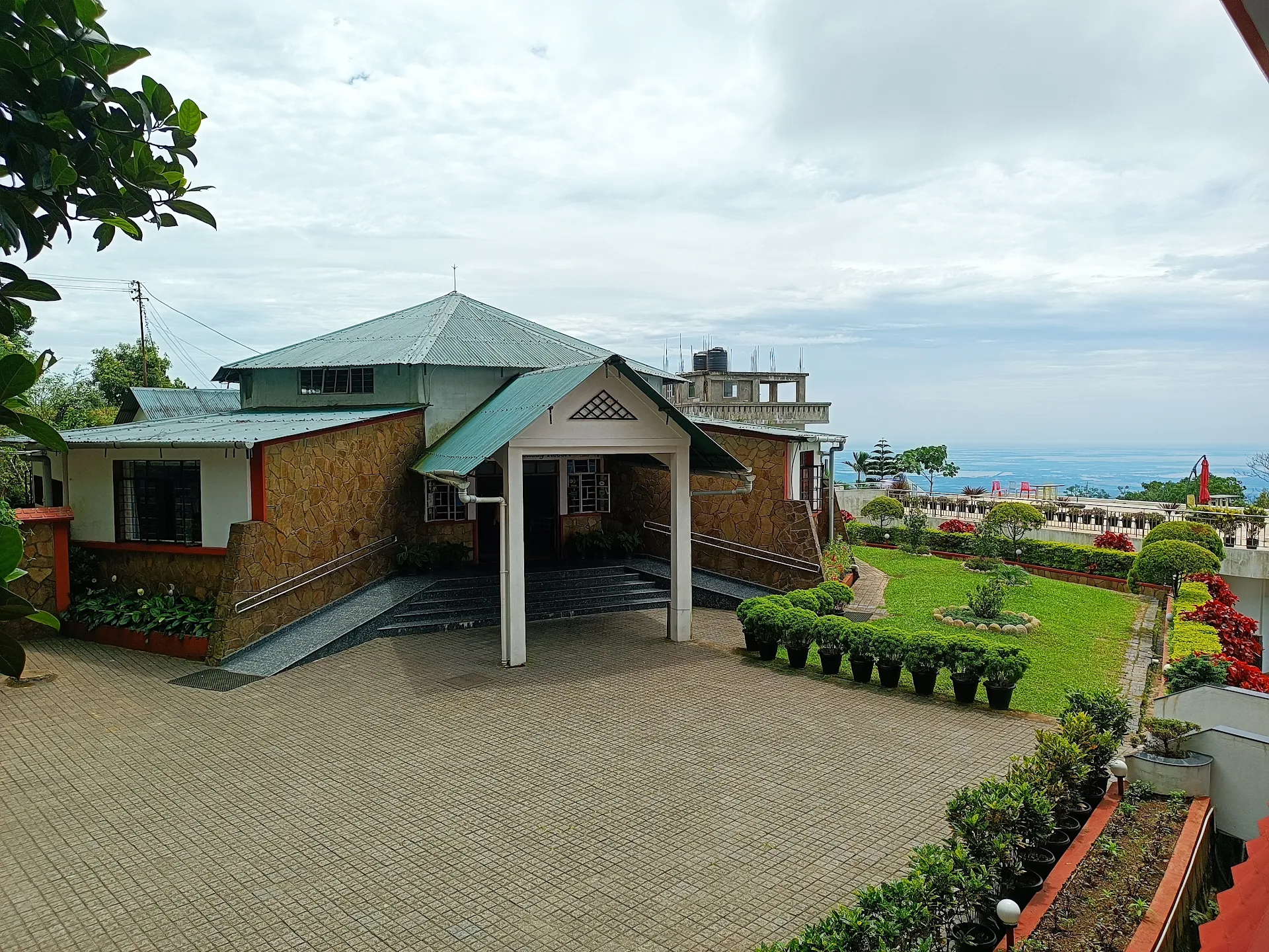 Cherrapunjee Holiday Resort