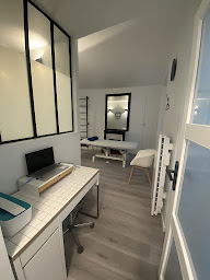 Photo n°3 de CKOS - Kinésithérapie et ostéopathie spécialisé à Paris (Studio Pilates)